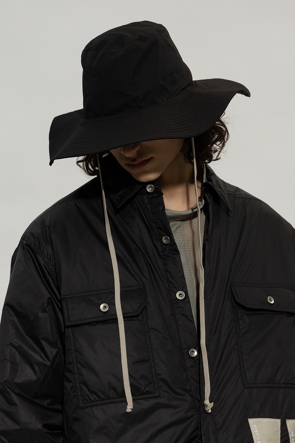 Black Hat with tie detail Rick Owens DRKSHDW - Protecció